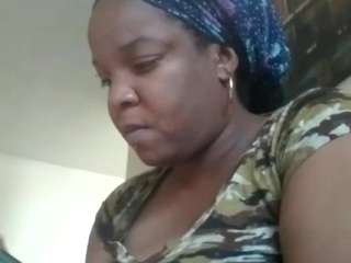 sweetnesssqueen camsoda