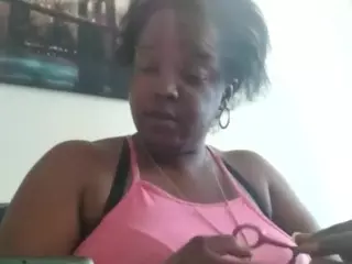Sweetnesssqueen's Live Sex Cam Show
