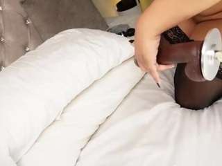 violettabrowm live webcam show