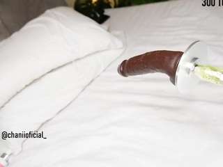Violetta browm live webcam show