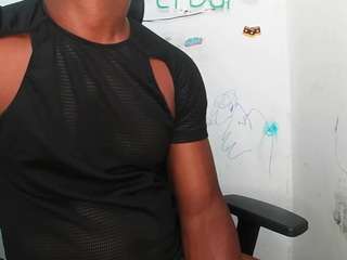xbigcockblack