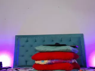 thamarar5's Live Sex Cam Show