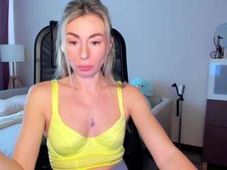 aliceevan live cam profile