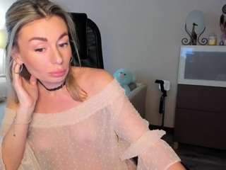 aliceevan live cam profile