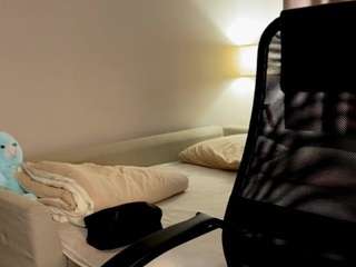 aliceevan webcam