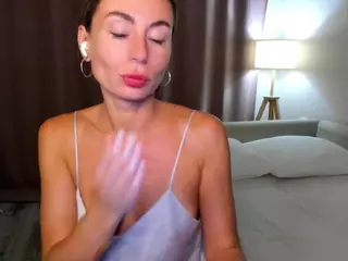 aliceevan's Live Sex Cam Show