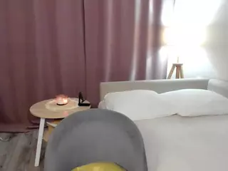 aliceevan's Live Sex Cam Show