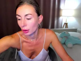 aliceevan's Live Sex Cam Show