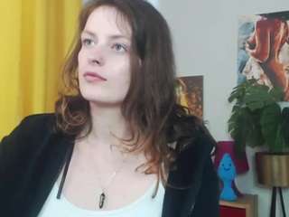 nadinesensual Live Webcam on CamSoda