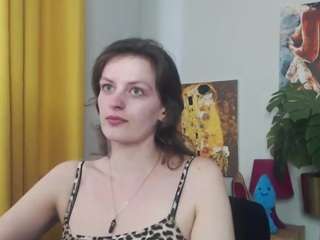  nadinesensual chat room