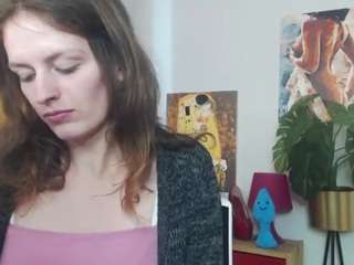 nadinesensual Live Webcam on CamSoda