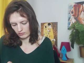 nadinesensual camsoda