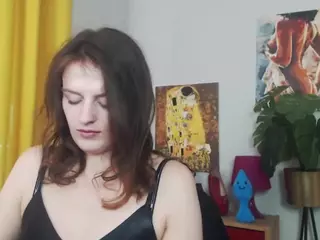 NadineSensual's Live Sex Cam Show