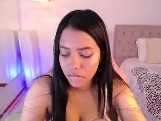 chiiaraa's Live Sex Cam Show