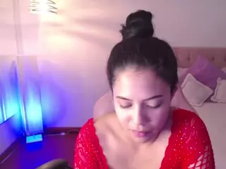 chiiaraa's Live Sex Cam Show