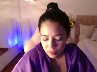 chiiaraa's Live Sex Cam Show