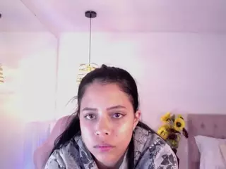 chiiaraa's Live Sex Cam Show