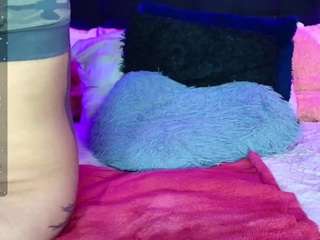 hannahot69 Live Webcam on CamSoda