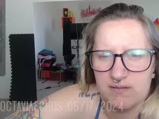 OctaviaEchos's Live Sex Cam Show