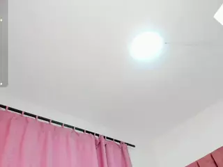Chantal's Live Sex Cam Show