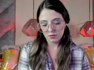 EmilySilver's Live Sex Cam Show