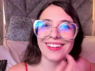 EmilySilver's Live Sex Cam Show