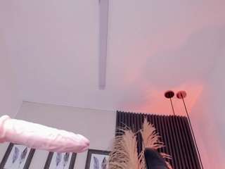 emma-white001 webcam