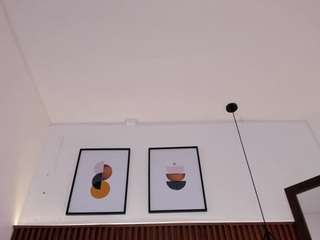 emma-white001