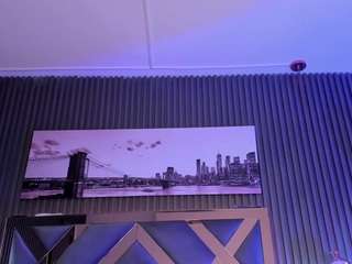 emma-white001 live cam