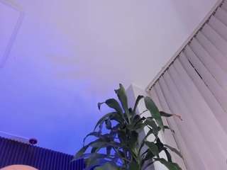 emma-white001 camsoda