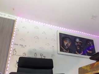 lorens-sophia Live Webcam on CamSoda
