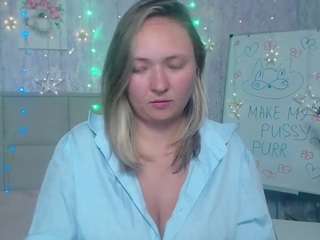 sallyverda webcam