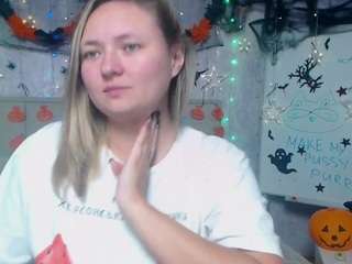 sallyverda from CamSoda is Freechat
