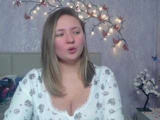 le modèle sallyverda est en webcam porno dans un show sur le site camsoda, il possède les tags suivants: anal,anal toys,toys,tease,strip,solo,no smoking,no drinking,natural,lush,lovense,living room,gray eyes,feet,dirty talk,dildo,brown eyes,bj,bedroom,asshole