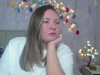 sallyverda's CamSoda show and profile