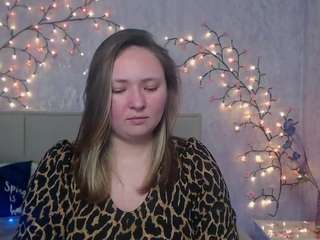 sallyverda's CamSoda show and profile