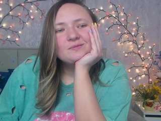 sallyverda's CamSoda show and profile