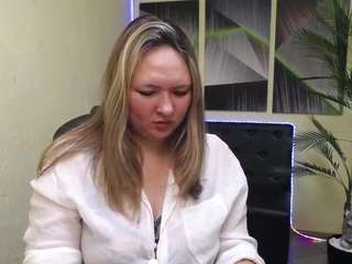 sallyverda live webcam show