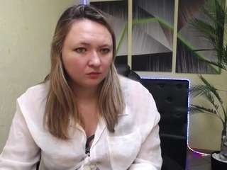 sallyverda live profile
