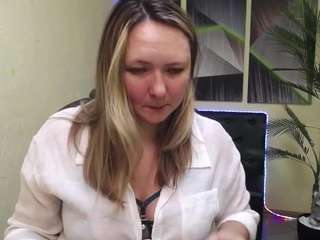 sallyverda live webcam show