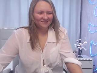 SallyVerda live webcam show