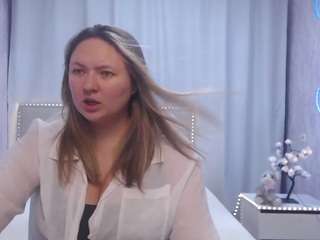 SallyVerda live webcam show
