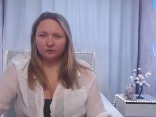 SallyVerda live webcam show