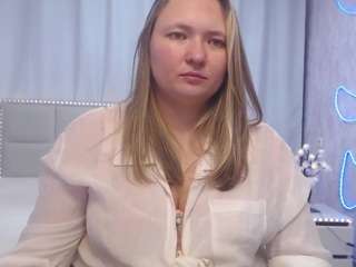 SallyVerda live cam preview