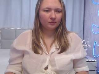 SallyVerda live cam preview