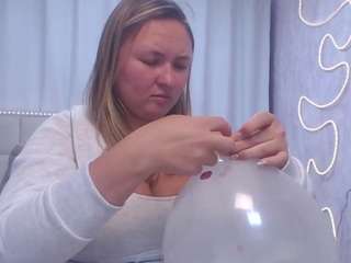 SallyVerda live cam preview
