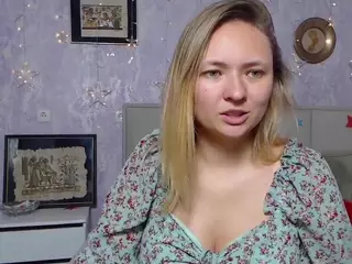 SallyVerda's Live Sex Cam Show