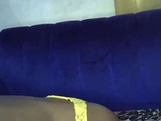 thickianah-02 Live Webcam on CamSoda