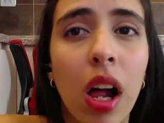 AnnaAlvarez's Live Sex Cam Show