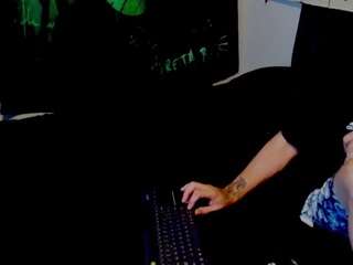 shadowvmyers's live room